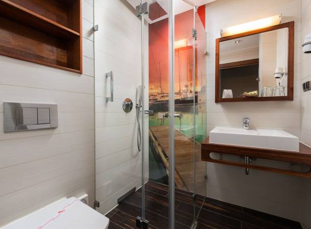 Double Room - sea view facing East